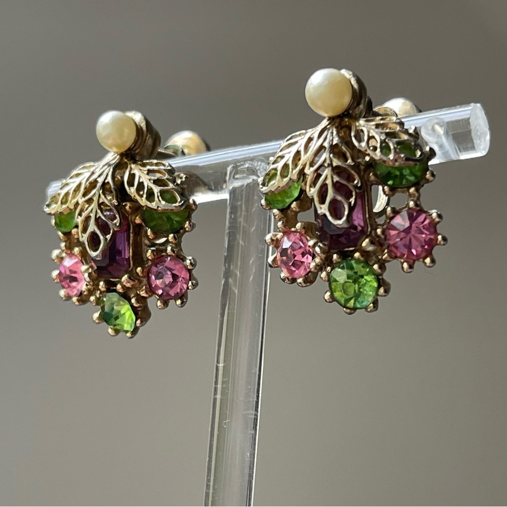 VTG|Floral Screw Back Pearls Pink Green Crystals Rhinestones Three Leaf Earrings